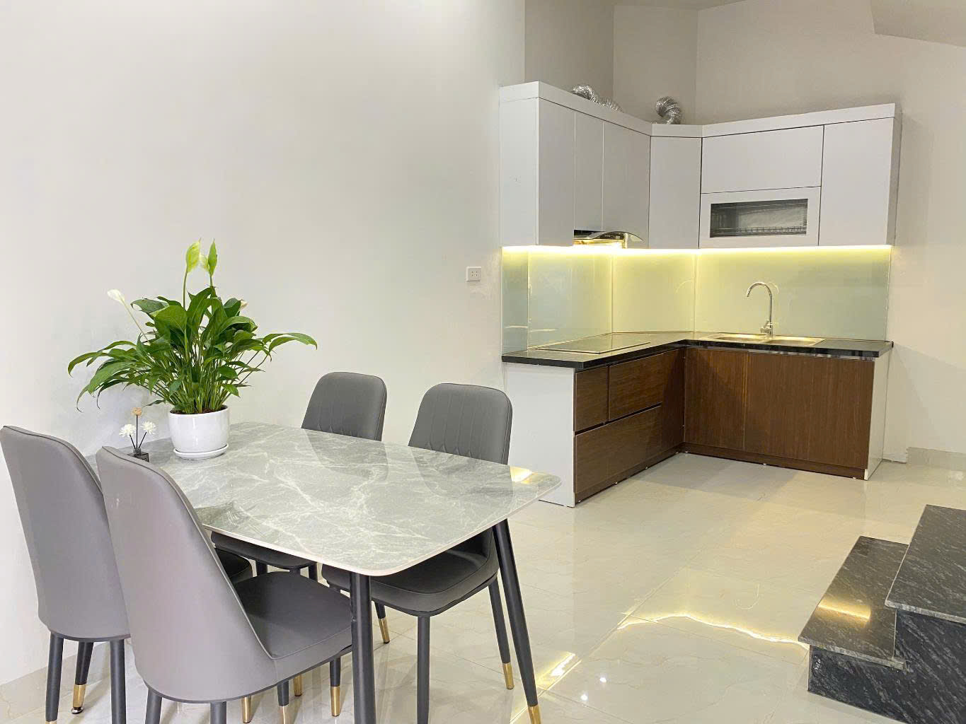 Bán nhà phố Quan Nhân, phường Nhân Chính – 33m², 5 tầng thang máy, giá chỉ 7.98 tỷ